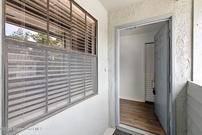 Building Photo - 1735 Harrison St Unit 231 Rental