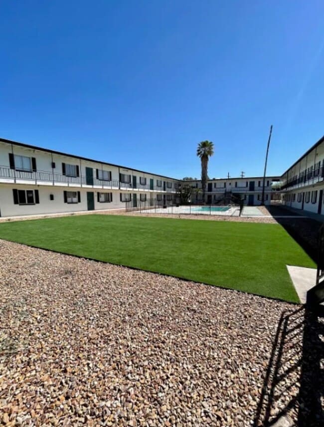 The Onyx Apartments