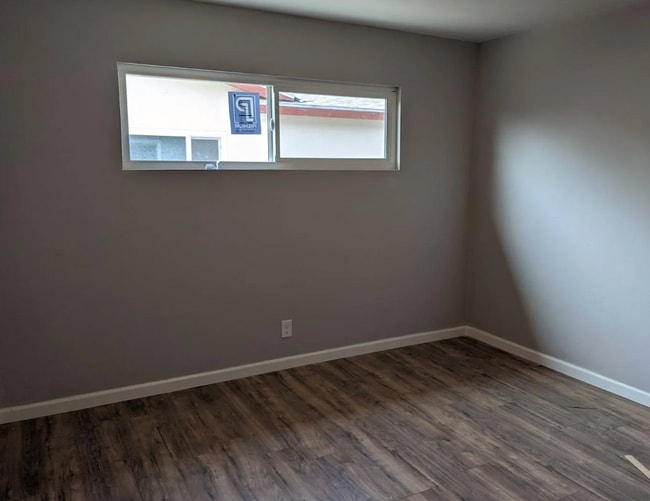 Photo - 8325 Fillmore Ave