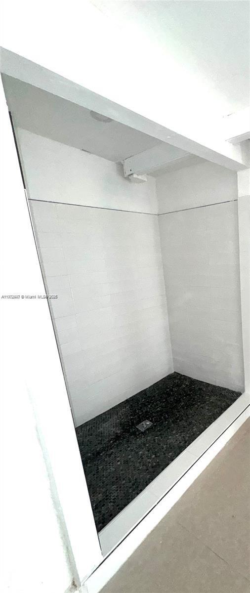 Photo - 8900 NW 25th Ave Unidad 6