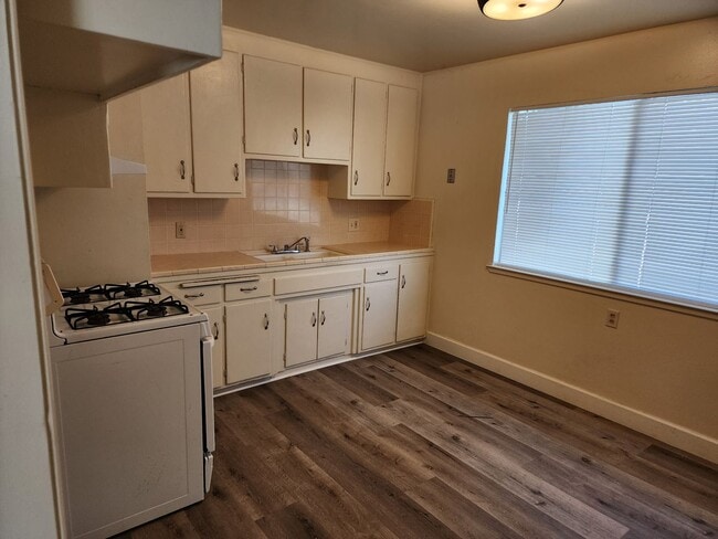 Photo - Charming 2 bed 1 bath home