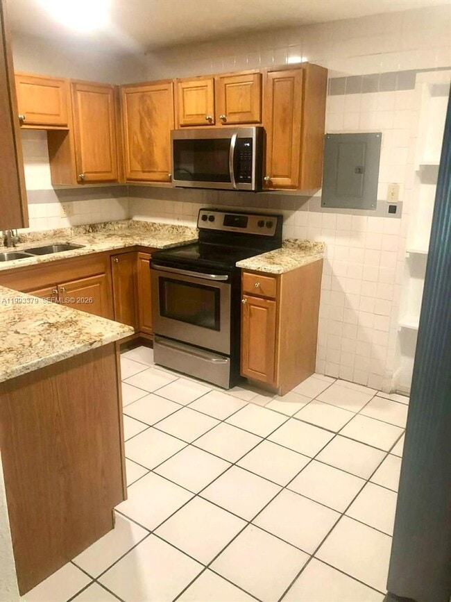 Photo - 580 Tallulah Rd Unit 0