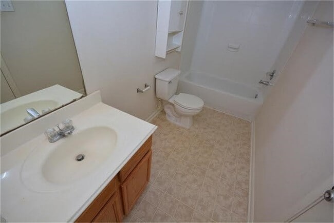 Photo - 8106 Arrington Forest Ln