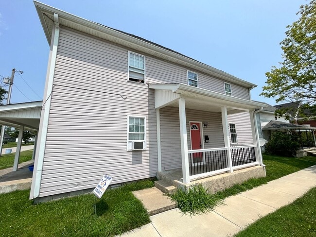 Building Photo - 321 W Main St Unit A Rental
