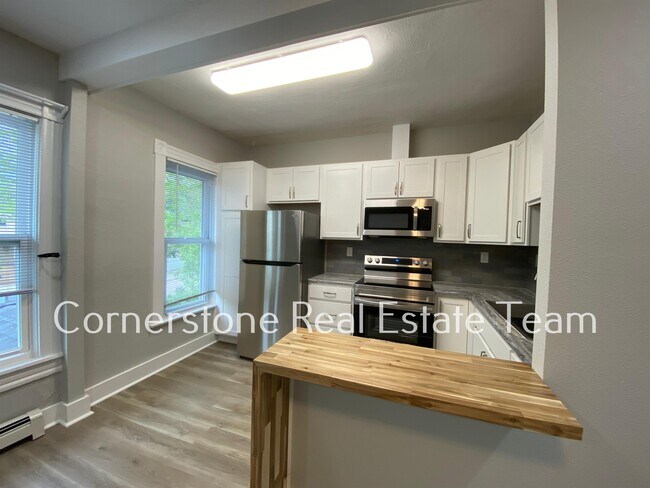Photo - 2406 W Kiowa St