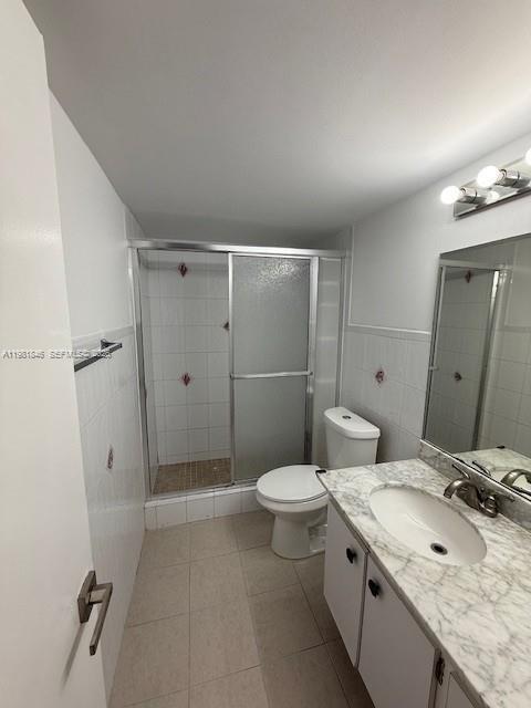 Photo - 5750 Collins Ave Unit 3K