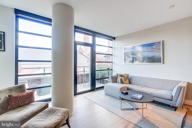 Photo - 1300 4th St SE Unit 414