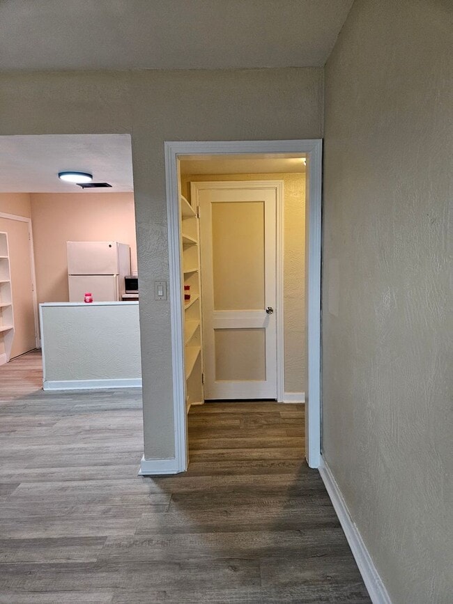 Photo - 2 bedroom 1 bath apartment beach side