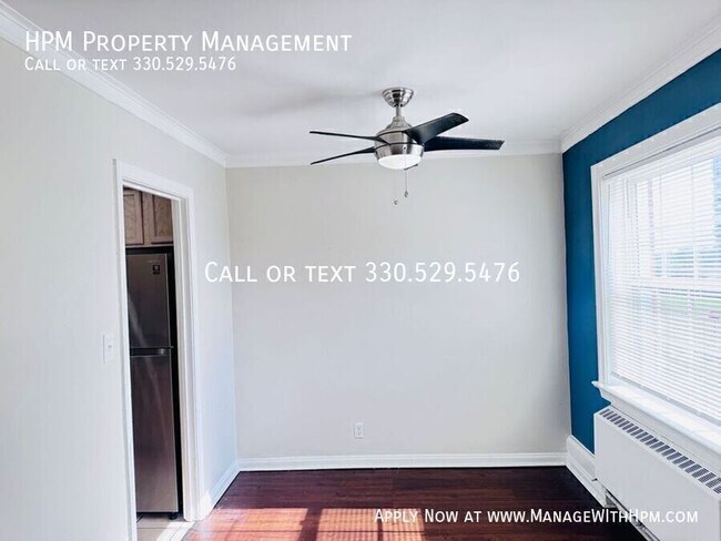 Photo - 20835 Chagrin Blvd Unit CH-35-5