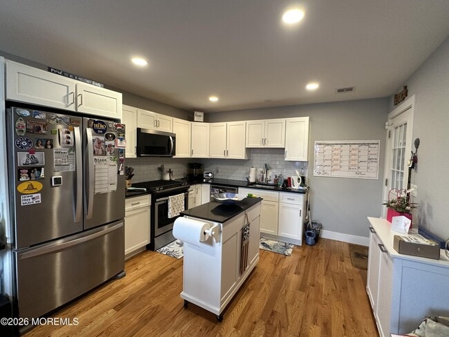 Photo - 517 Asbury Ave Unidad D