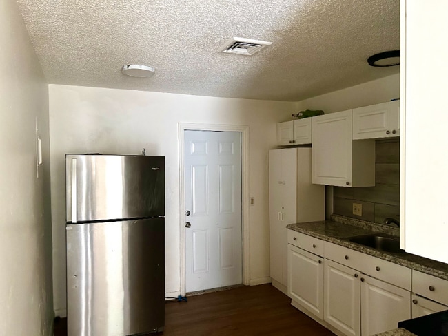 Photo - 626 W Mango St Unit A