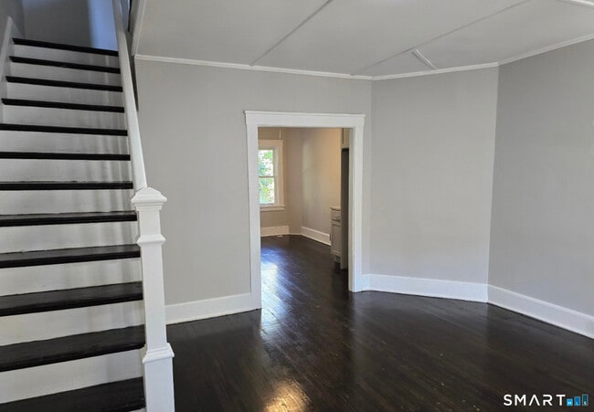Photo - 35 Ives St