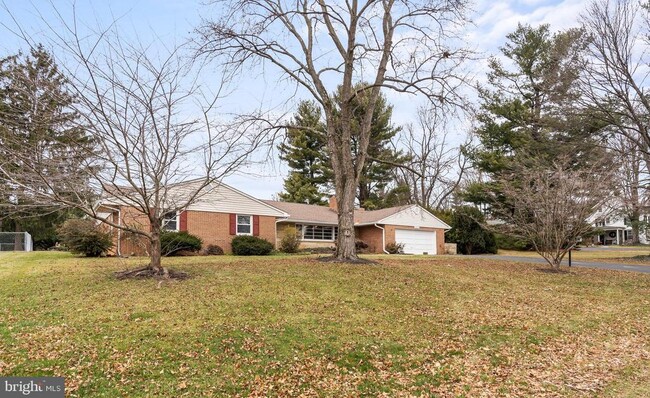 Photo - 13312 Briarcliff Dr House