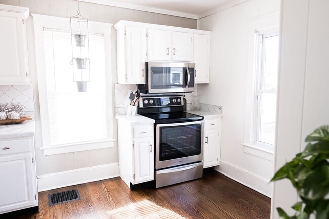 Photo - 923 Virginia Ave