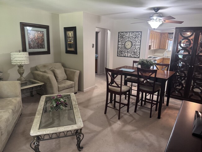 12th st 4plex - 12th st 4plex Condo Unit 1