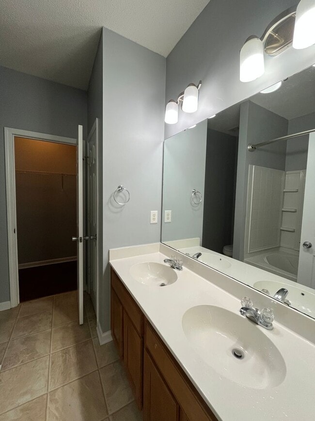 Photo - 234 Brookshire Rd