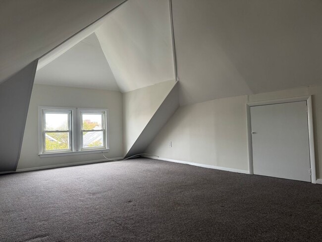 Photo - 165 Grant Ave