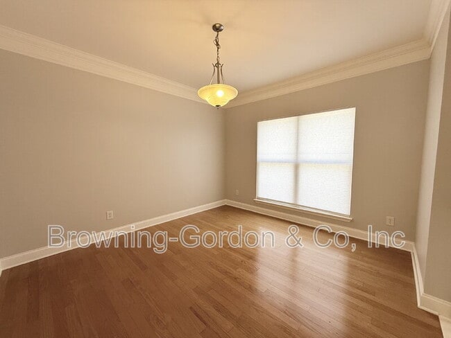 Photo - 1057 Woodbury Falls Dr