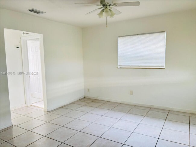 Photo - 6335 SW 21st St Unit 2