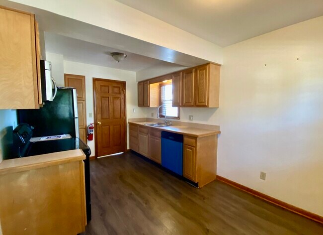 Photo - 1881 17th St SW Casa