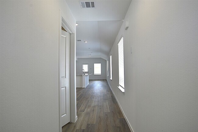 Photo - 4009 Bronco Sta Ln