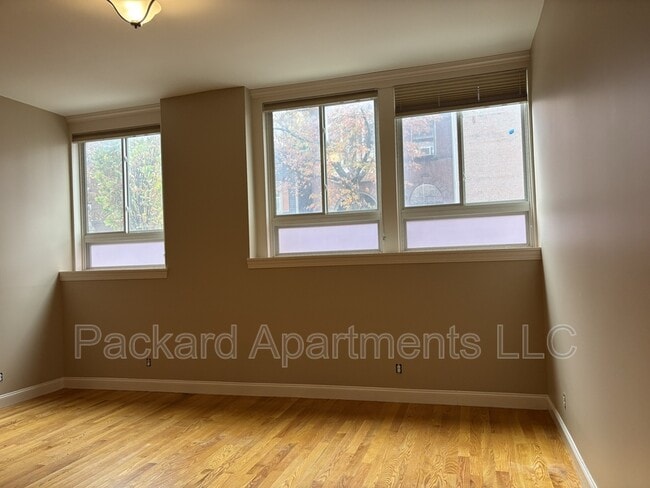 Photo - 260 Washington Ave