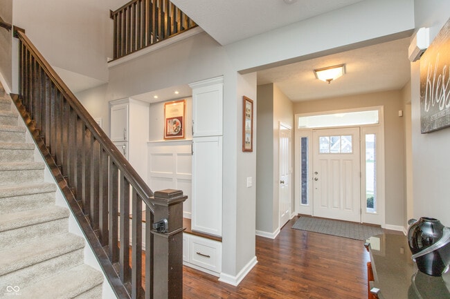 Photo - 2473 Commons Ct