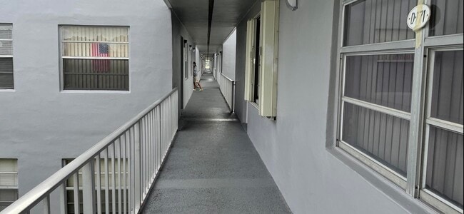 Building Photo - 174 Burgandy Way Unit 174
