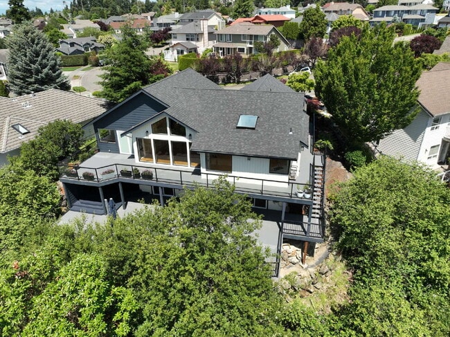 Photo - Sophisticated and Elegant home is located in Harbor Ridge at Browns Point. Spacious 4 bedroom, 4 ...
