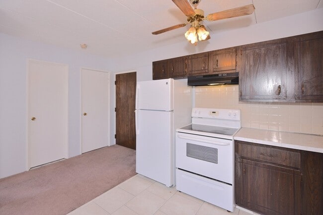 Photo - 10 Main St Unit 408