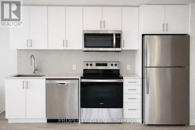 Photo - 2782 Barton St E Unit 1205
