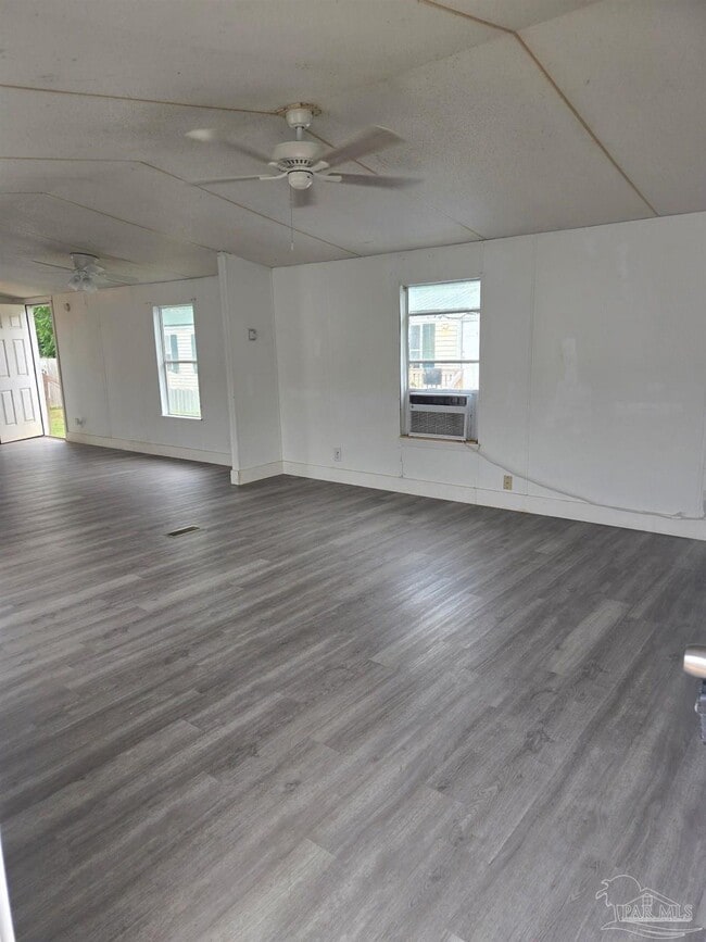 5675 Saufley Field Rd