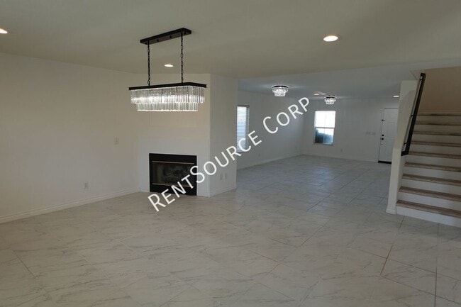 Photo - 1859 E Kettering St