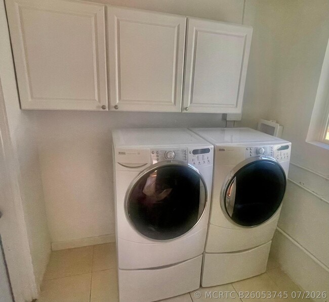 Photo - 2425 Pierce St
