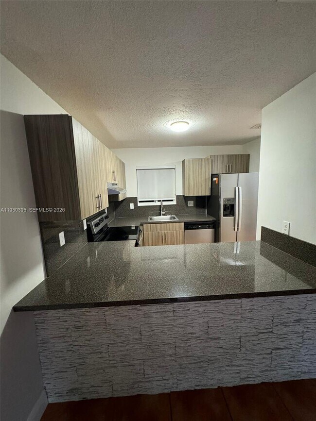 Photo - 6235 SW Kendale Lakes Cir Unit 237