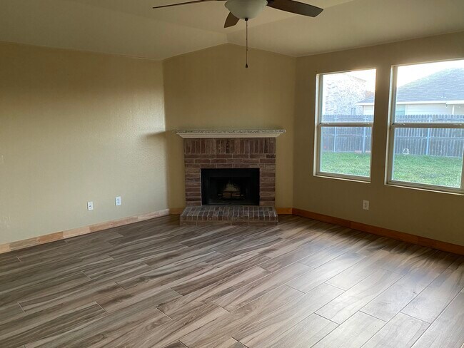 Family Room with Fireplace - 513 Paddle Dr