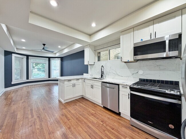 Photo - 3316 W Flournoy St Unit 1