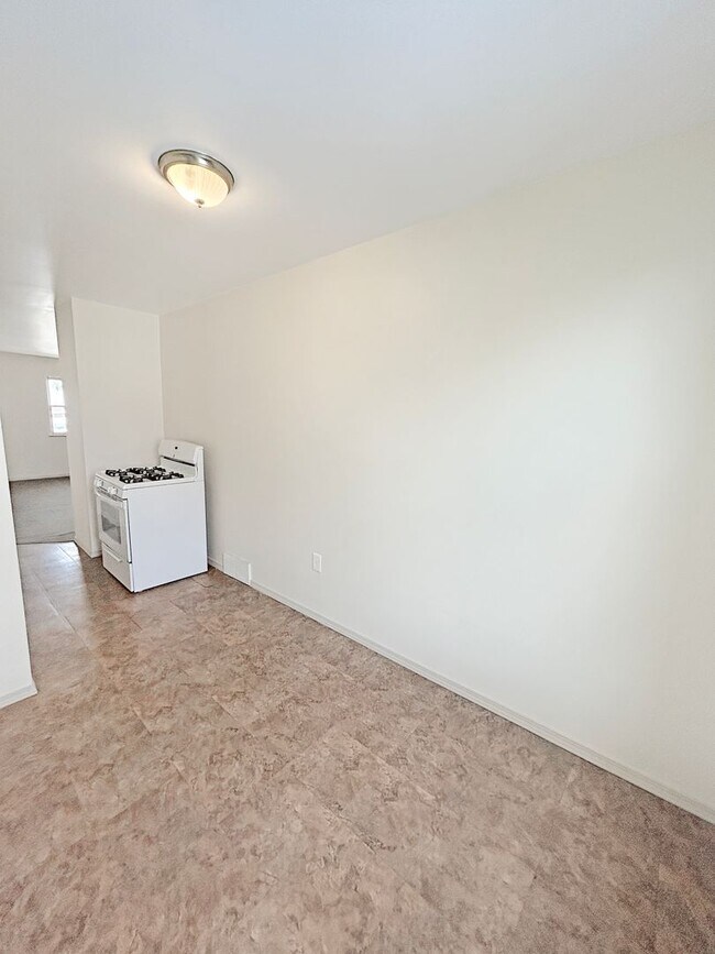 Photo - 36 Hickory St Unidad 1