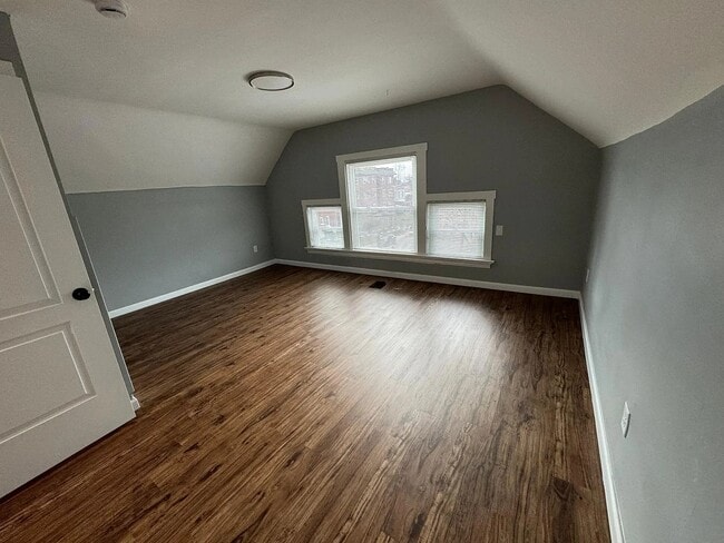 Photo - 2600 Melrose Ave