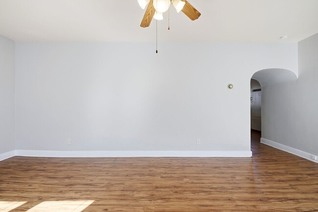 Photo - 1210 Main St Unit 1