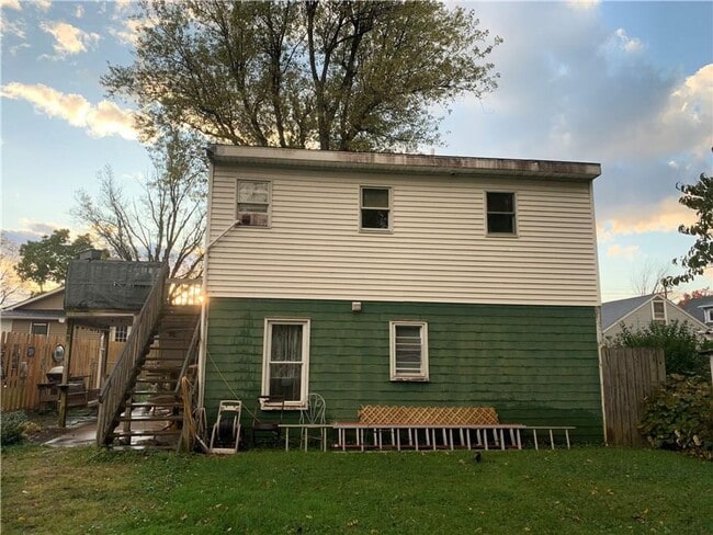 Photo - 4021 1/2 OLD FRENCH ROAD ERIE PA 16504 Unit REAR 2ND FLOOR