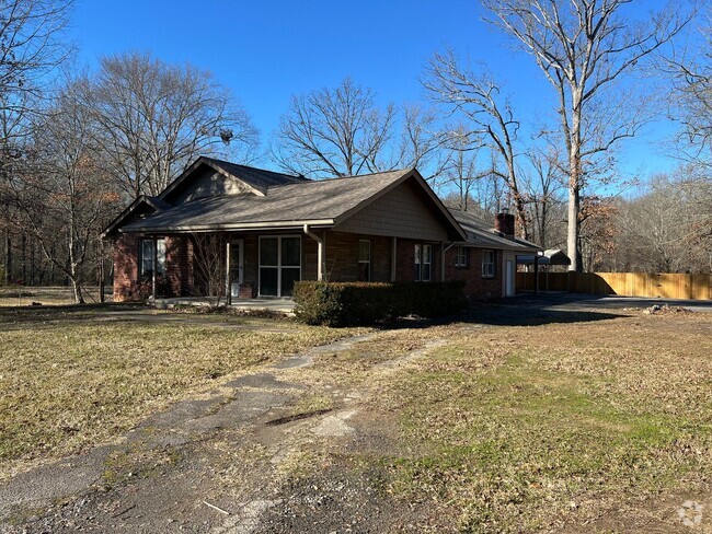 Building Photo - 8018 Mabelvale Pike Rental