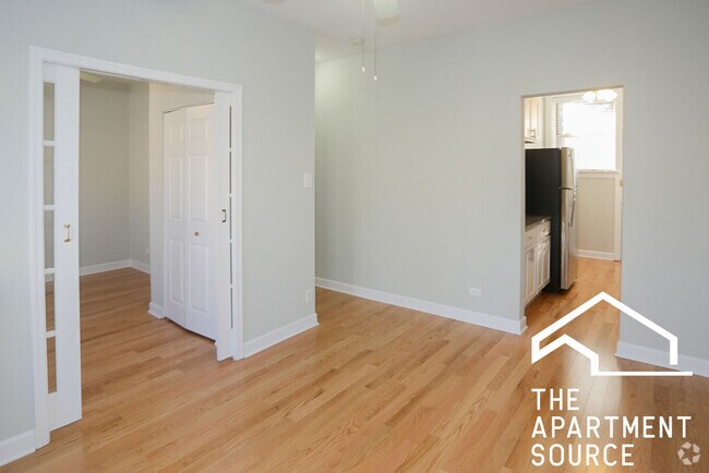 Building Photo - 1932 W Winona St Unit 3A Rental