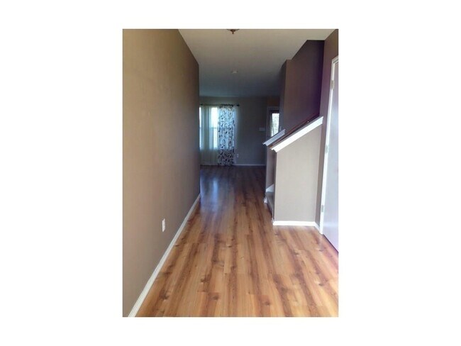 Photo - 120 Rinehardt St