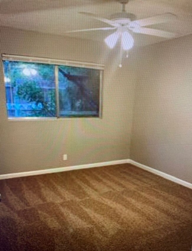 Photo - Greenwood Estates has a Unique, 2 Bedroom ... Unidad 74-2