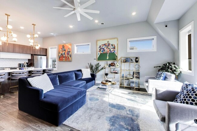 Photo - 3914 S King Dr