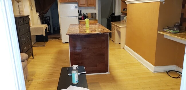 Photo - 4111 Pine St