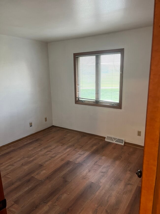 Bedroom 2 - 1325 Camden Way Unit Apt C