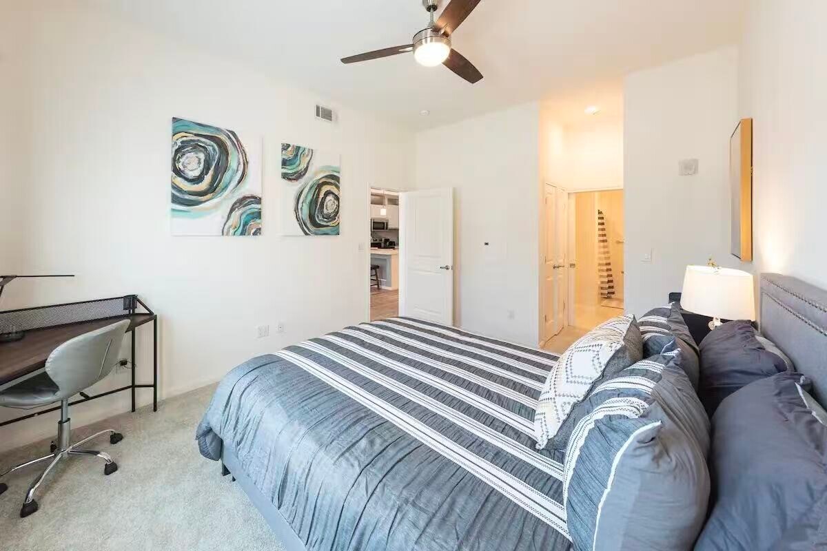 Photo - 1207 Grand W Blvd Unit 1J