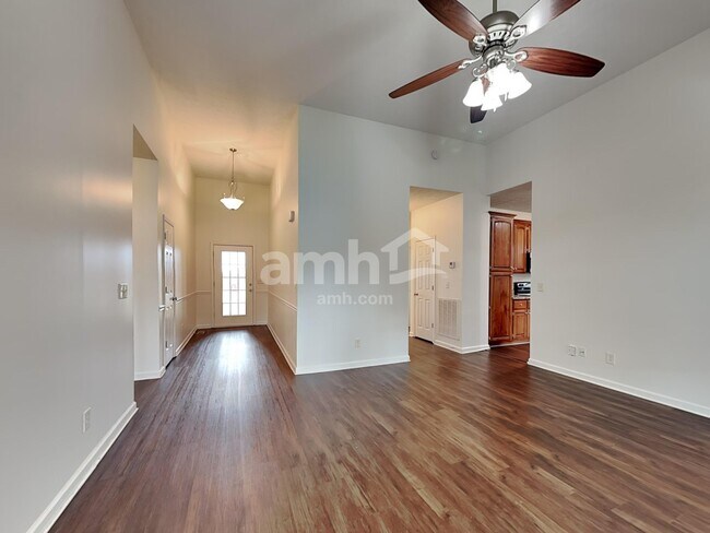 177 Stanley Dr